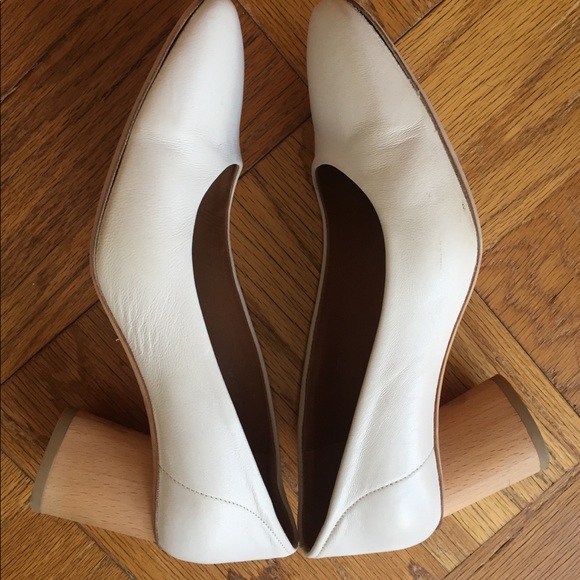 Barely worn cos heel - Picture 4 of 4